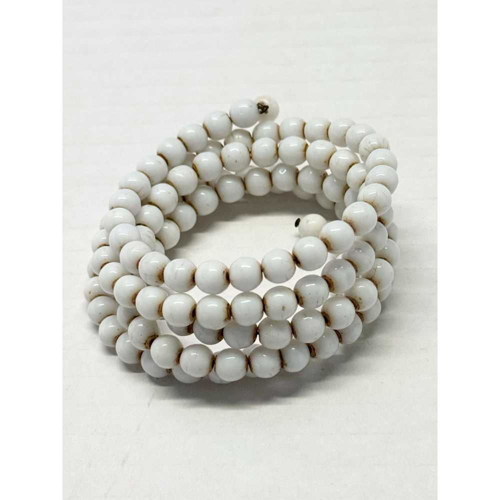 Vintage White milk glass vintage wrap cuff bracel… - image 3