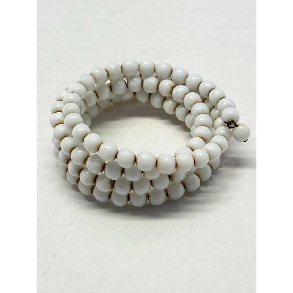 Vintage White milk glass vintage wrap cuff bracel… - image 4