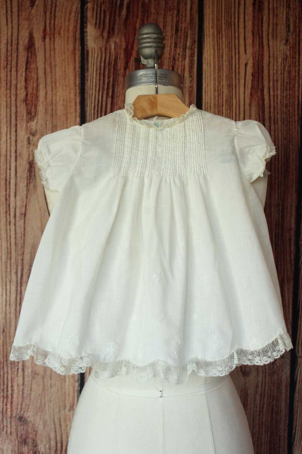 Vintage 1950s 1960s Cherubs Handmade White Cotton… - image 1