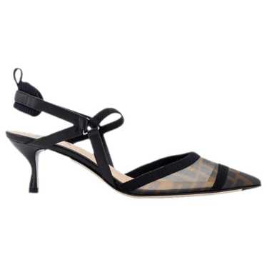 Fendi Colibri leather heels