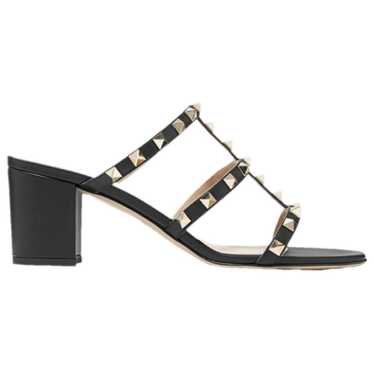 Valentino Garavani Rockstud leather heels