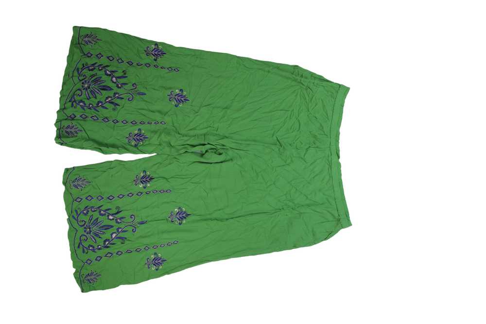 Monsoon Women's embroidered shorts Size XL Green … - image 1