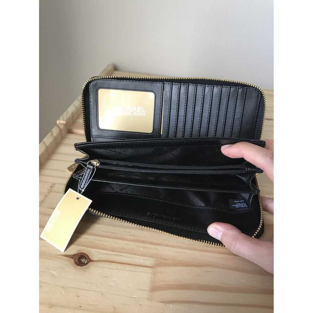 Michael Kors Leather wallet - image 6