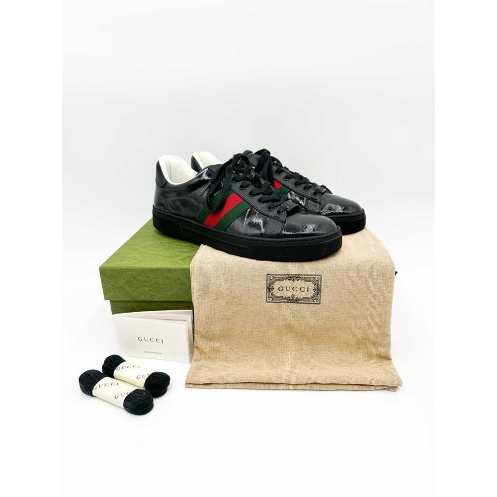 Gucci Ace patent leather trainers - image 2