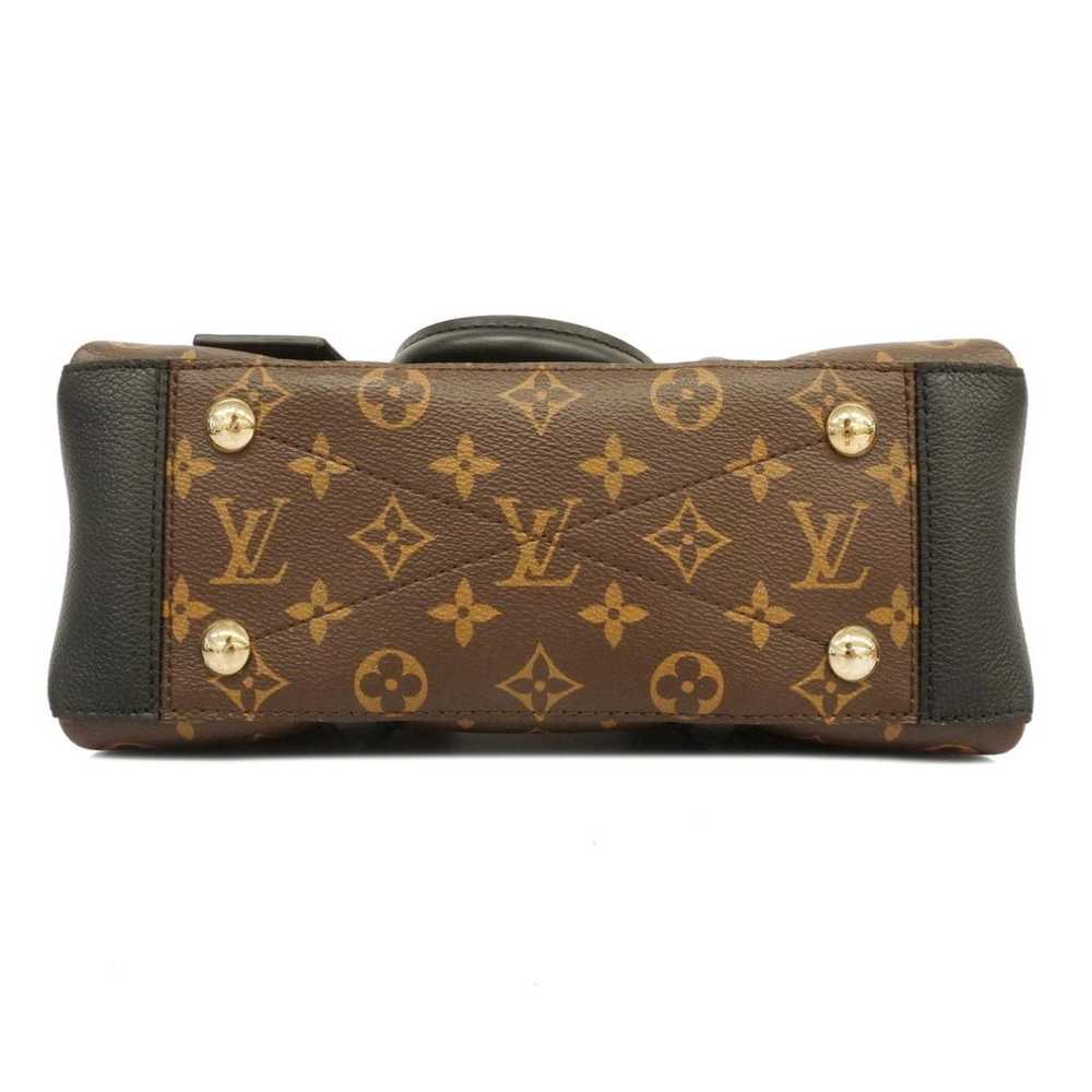 Louis Vuitton Soufflot leather handbag - image 2