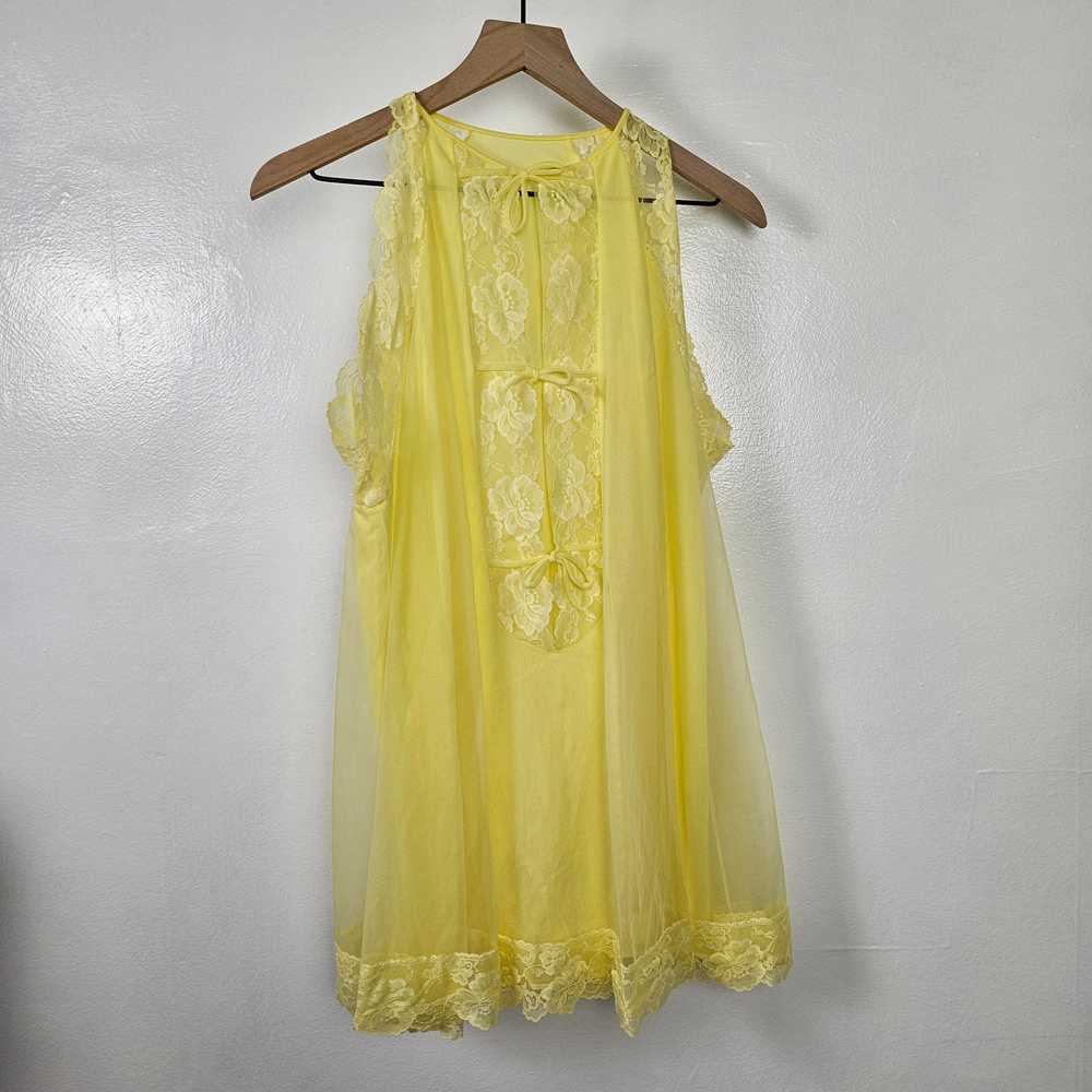 Vintage Chic Lingerie Negligee Nightgown L Yellow… - image 2