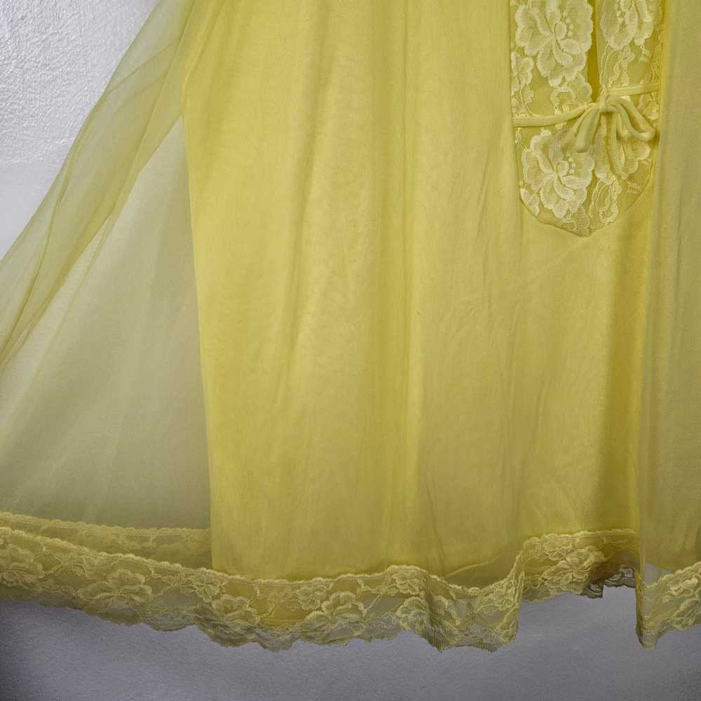 Vintage Chic Lingerie Negligee Nightgown L Yellow… - image 4