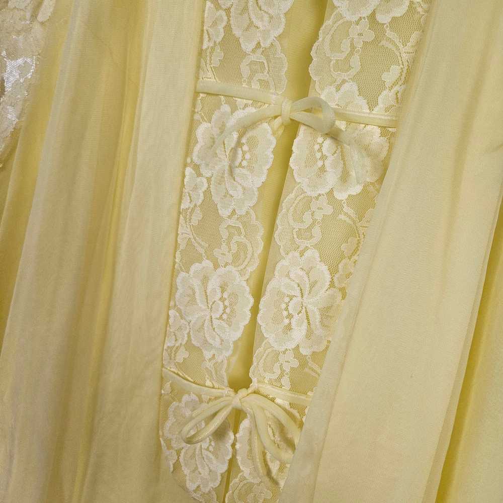 Vintage Chic Lingerie Negligee Nightgown L Yellow… - image 5