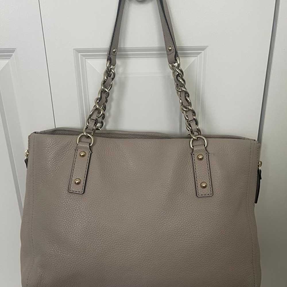 KATE SPADE NY Tan Pebbled Soft Leather tote handb… - image 2