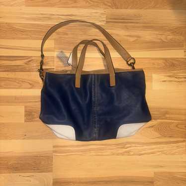 Vintage Tan and Navy Coach Leather Shoulder Bag