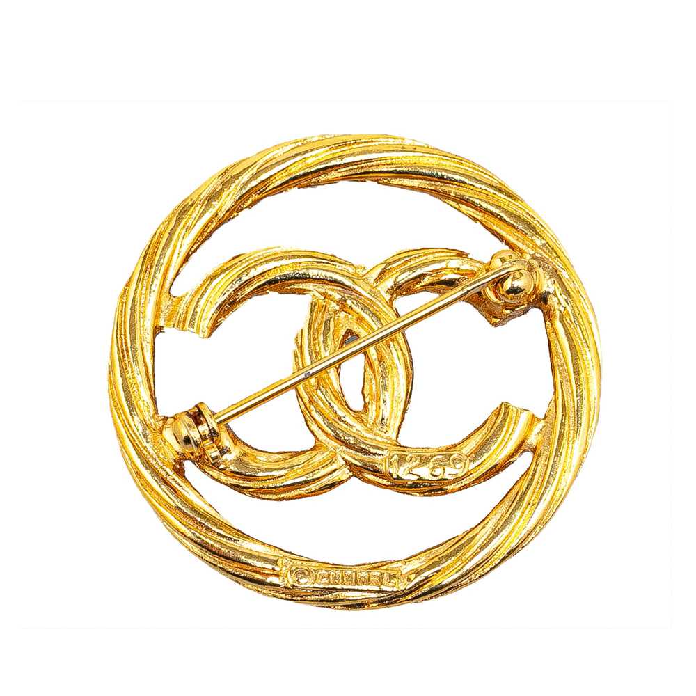 Gold Chanel CC Brooch - image 2