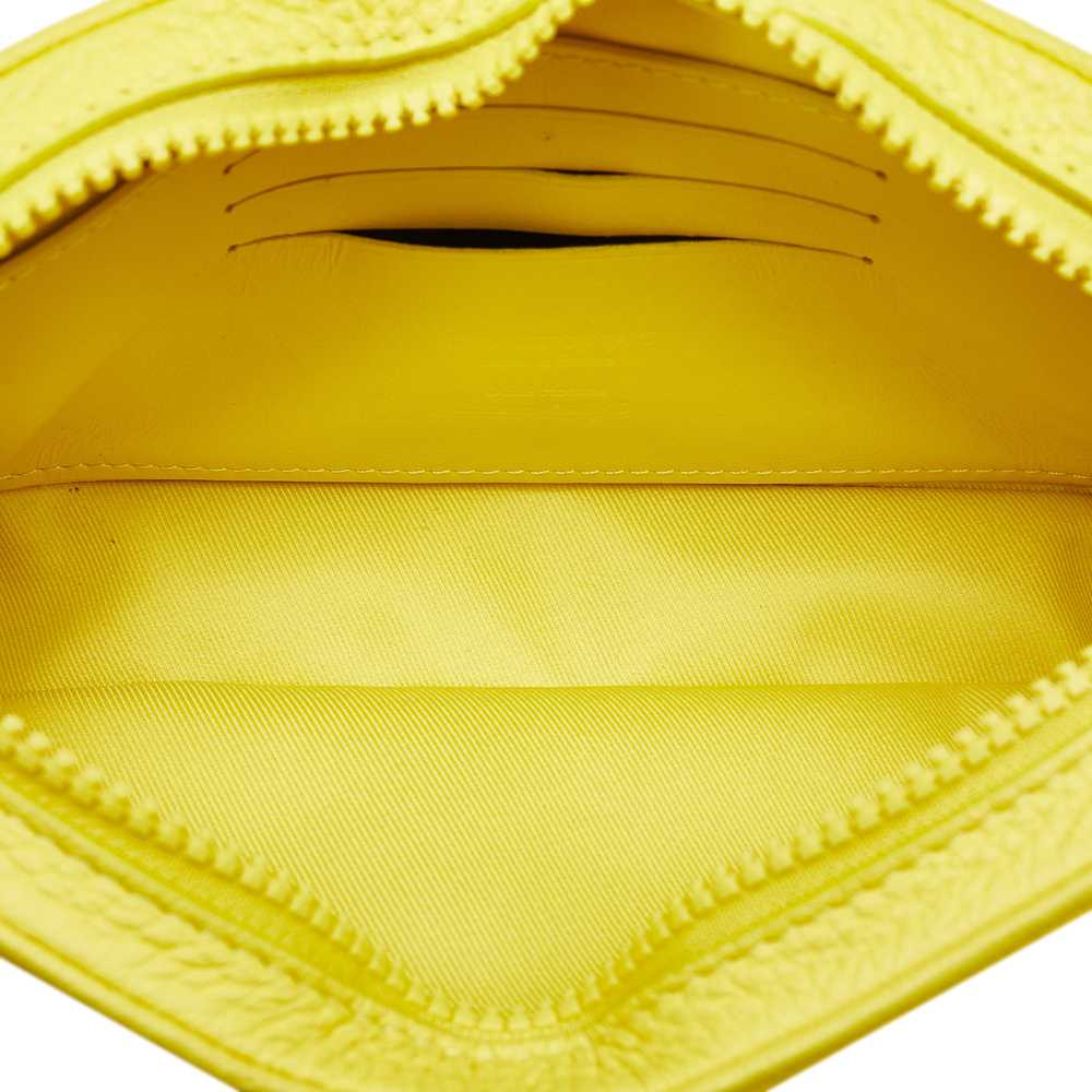 Yellow Louis Vuitton Monogram Taurillon Pochette … - image 5