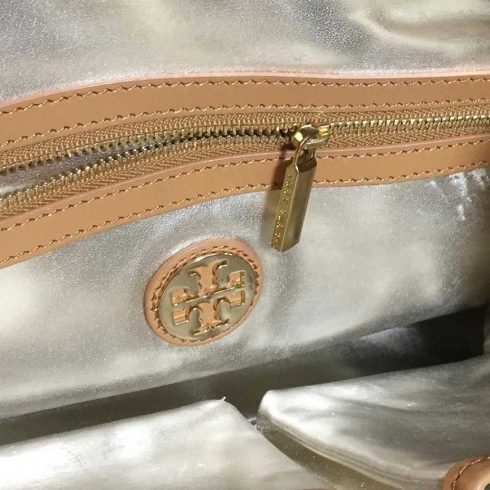 No. 30114 Tory Burch Leather PVC Hand Tote Bag - image 11