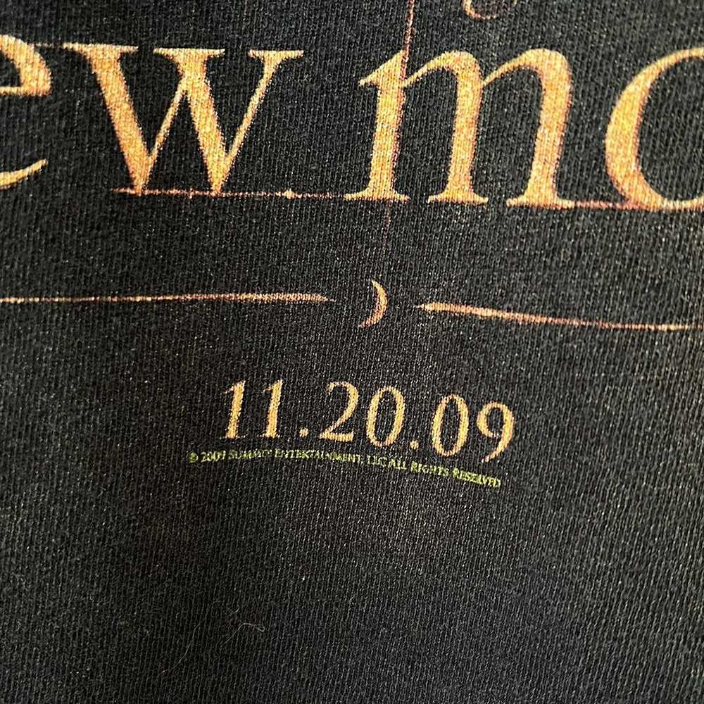 Vintage Vintage Twilight New Moon 2009 T-shirt Y2… - image 3