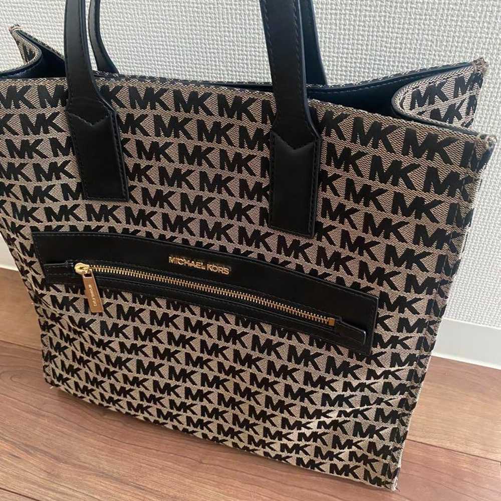 MICHAEL KORS Tote Bag in Excellent Condition - image 2