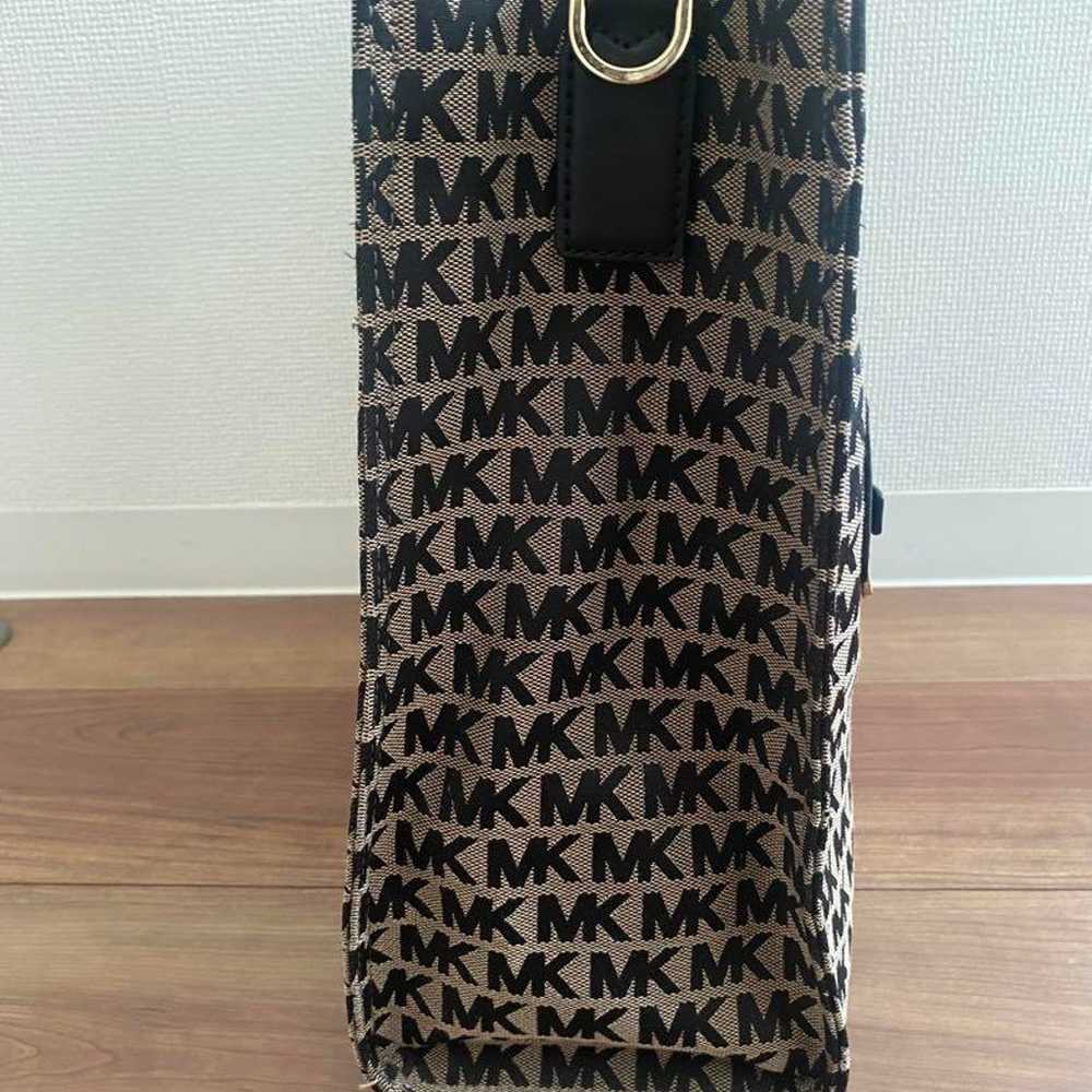 MICHAEL KORS Tote Bag in Excellent Condition - image 4