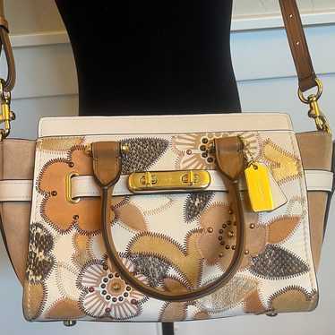 Coach Swagger hotsell 27 Patchwork Purse *rare