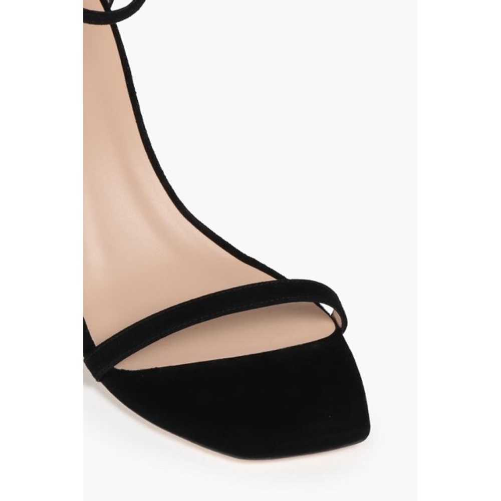 Stuart Weitzman Sandal - image 4