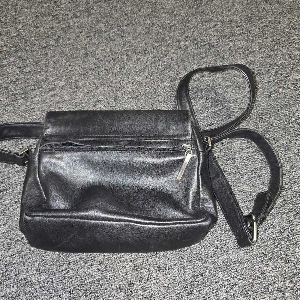 DKNY Vintage Black Genuine Leather Crossbody Bag - image 10