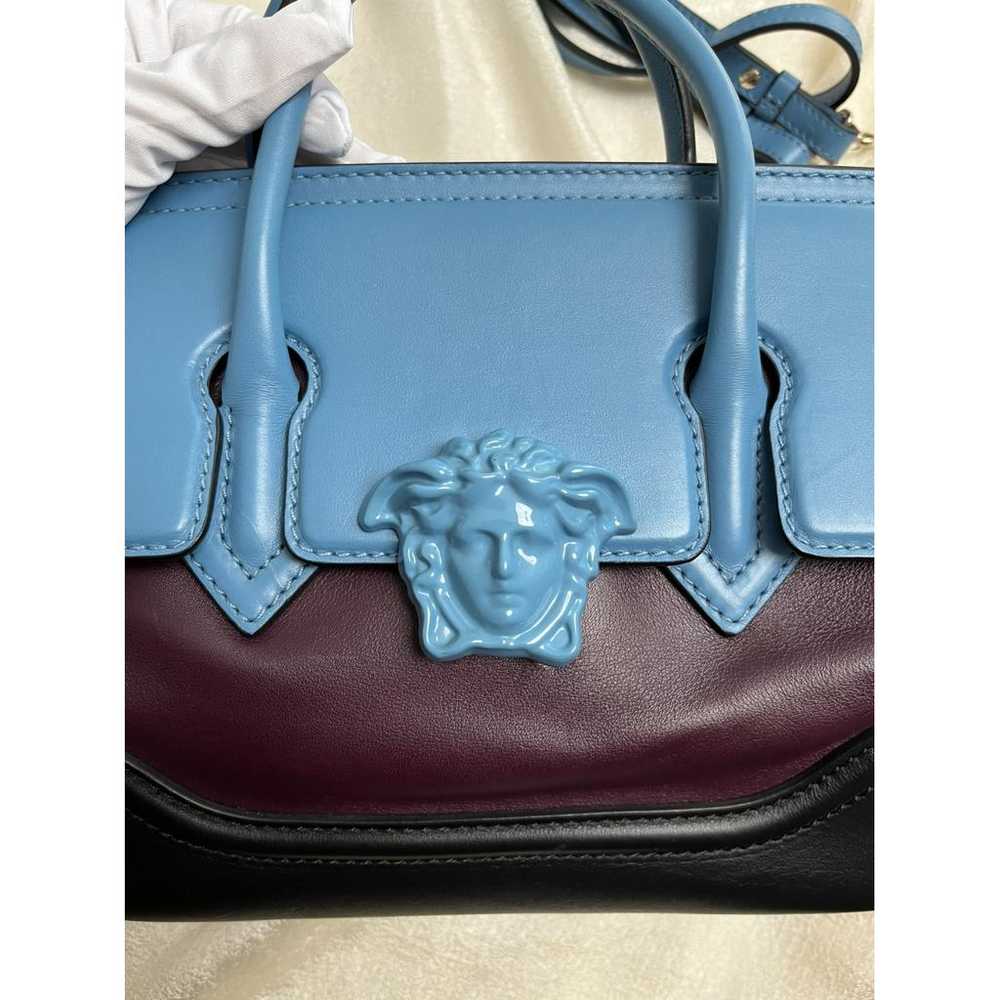 Versace Palazzo Empire leather crossbody bag - image 4