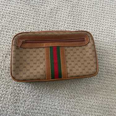 Gucci GG Supreme Cosmetic Bag