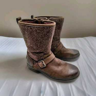 UGG Australia Robbie Leather And Wool Boots Side … - image 1