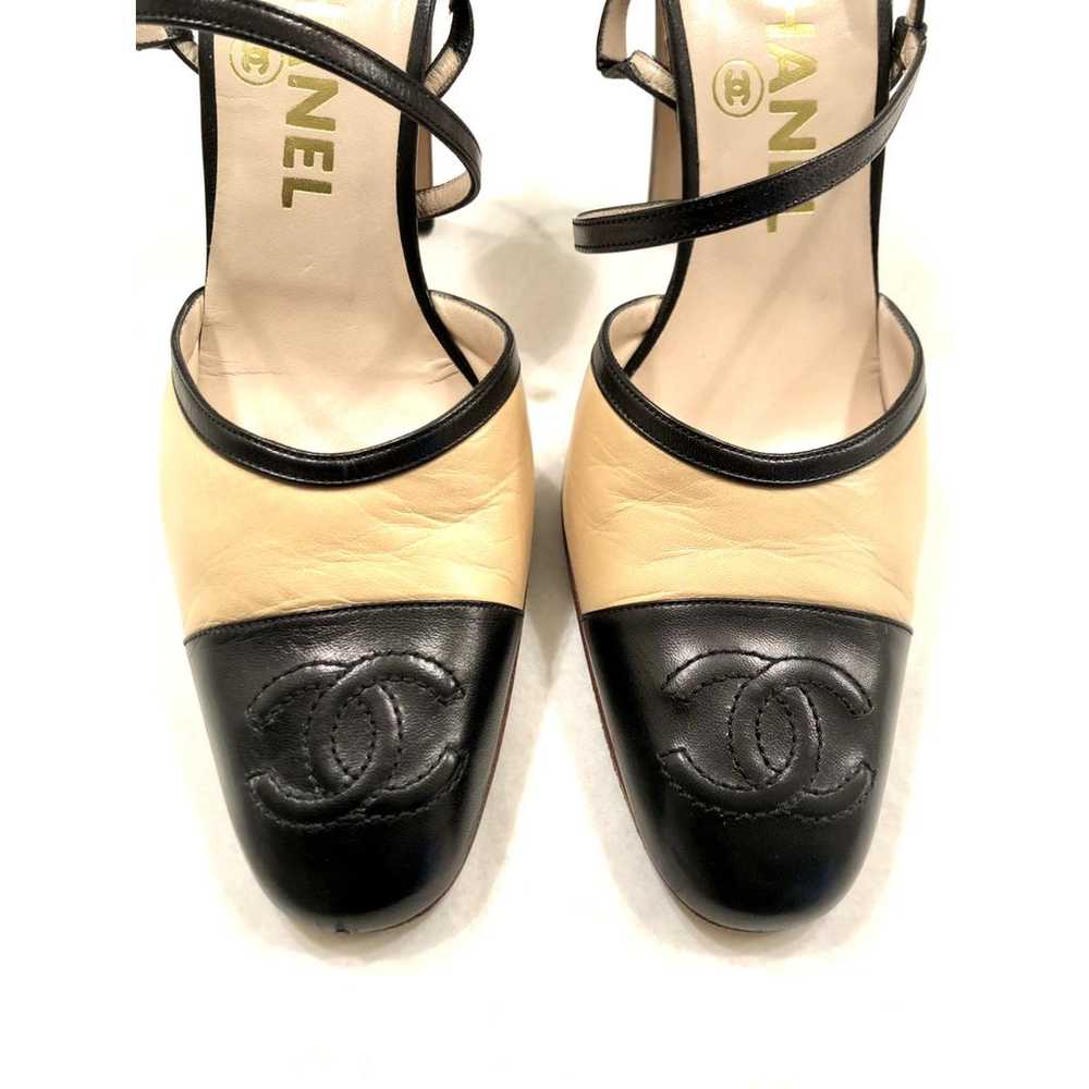 Chanel Leather heels - image 4