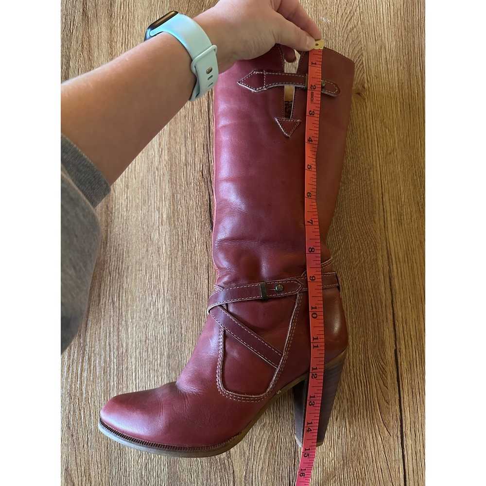 Zodiac Vintage Red Knee High Boots Size 6.5 - image 6