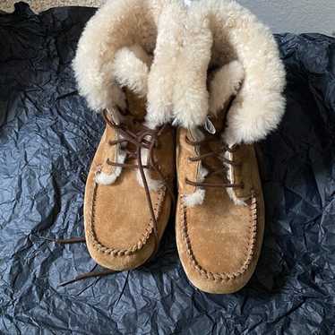 ugg boots size 9