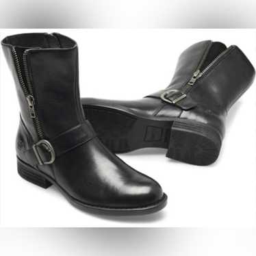 Born Roa Women’s Boots in Black. Size 6.5 - image 1