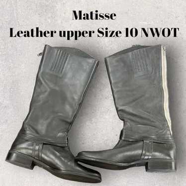 Matisse size 10 NWOT leather boots