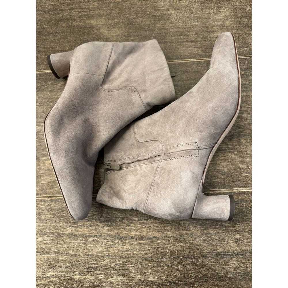 NEW Vince Hela Bootie Light Woodsmoke Suede Size … - image 3