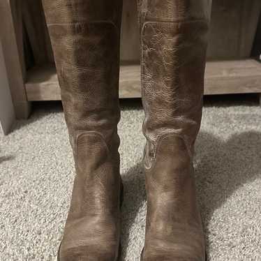 Frye boots size 6