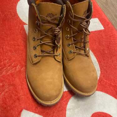 Timberland Boots Women's Size 8 LIGHTWEIGHT SUEDE… - image 1