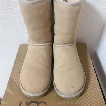 UGG / Sheepskin Boots W CLASSIC SHORT