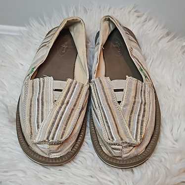 Sanuk Tan and Brown Stripe Slip On Flats