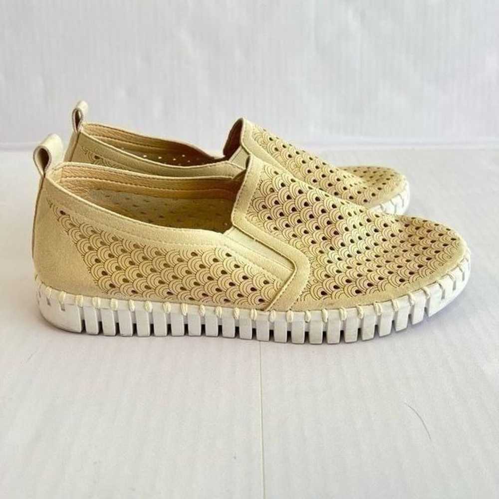 Ilse Jacobsen Tulip Perforated Beige Nubuck Slip … - image 1