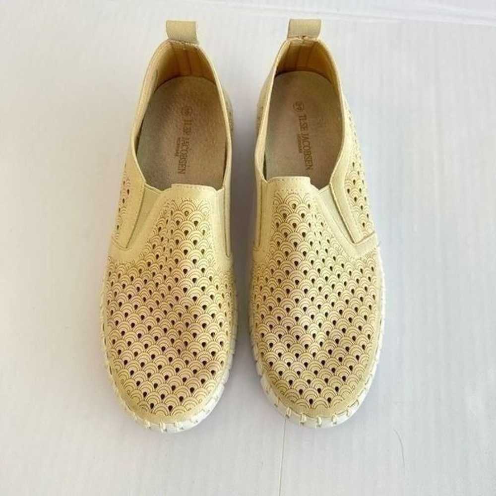 Ilse Jacobsen Tulip Perforated Beige Nubuck Slip … - image 3