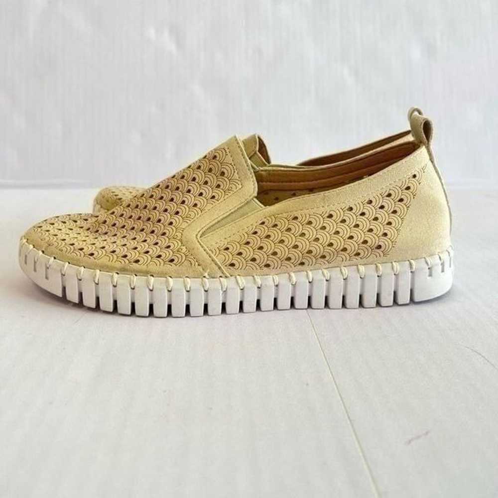 Ilse Jacobsen Tulip Perforated Beige Nubuck Slip … - image 4