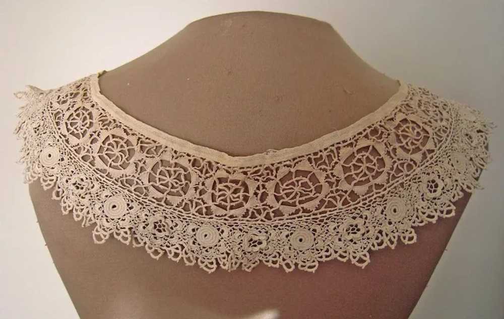 Vintage Ecru Lace Collar with Tiny Stitches - image 2