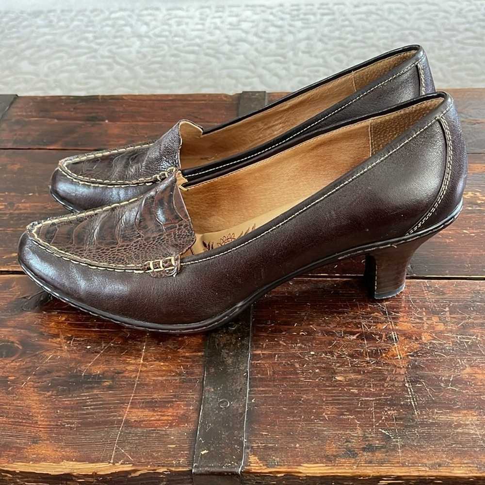 Sofft Brown Leather w/Contrast Stitching 2" Heels… - image 2