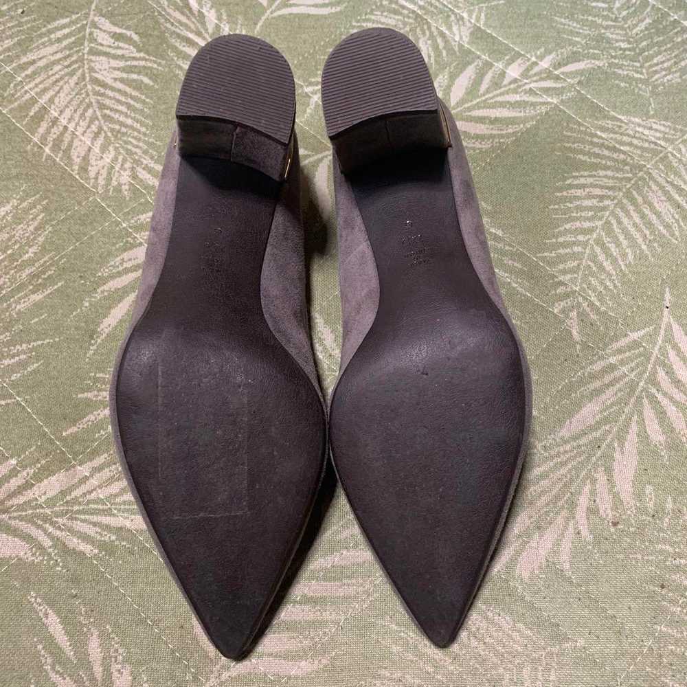 【22.5cm/Like New】DIANA Suede Pumps Gray - image 8