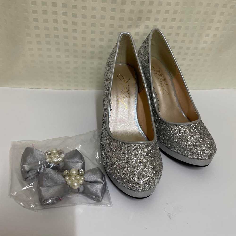 Hercheek Glitter Pumps with Bijou Clip and Ribbon - image 2