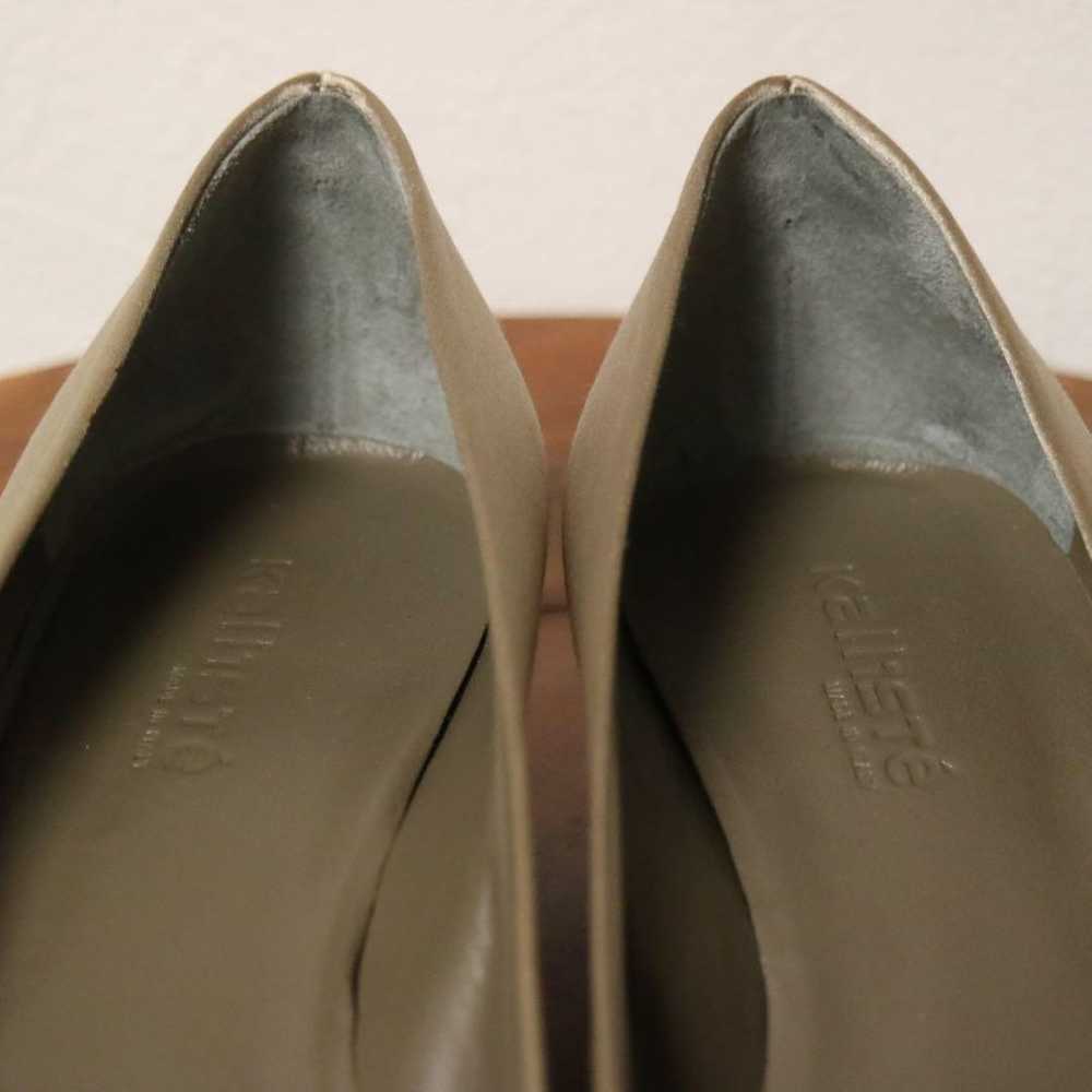 Brand new, unused Kalliste pumps made in Italy. - image 5