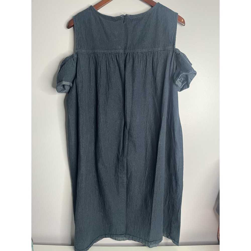 London Times Woman Chambray off the shoulder dres… - image 3