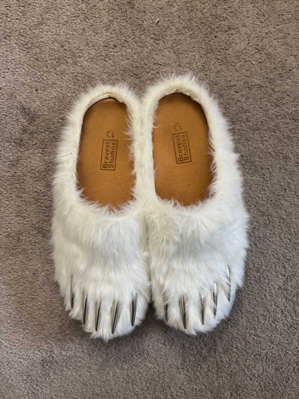 Bravest Studios White Bear Claw Mules - image 1