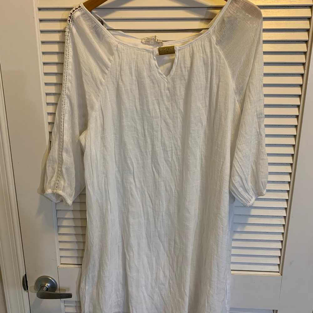 Just Found Women's size 2X White A-Line Cotton Mi… - image 1