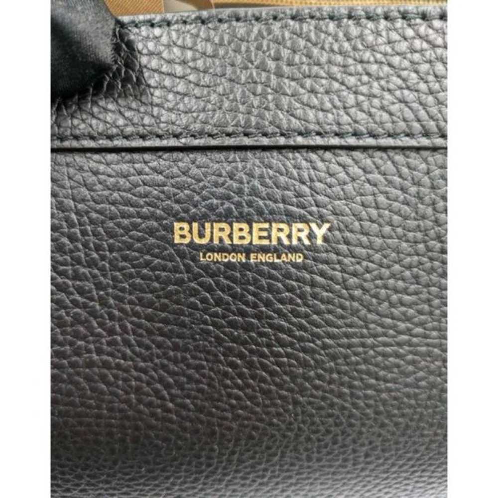 Burberry Leather tote - image 8