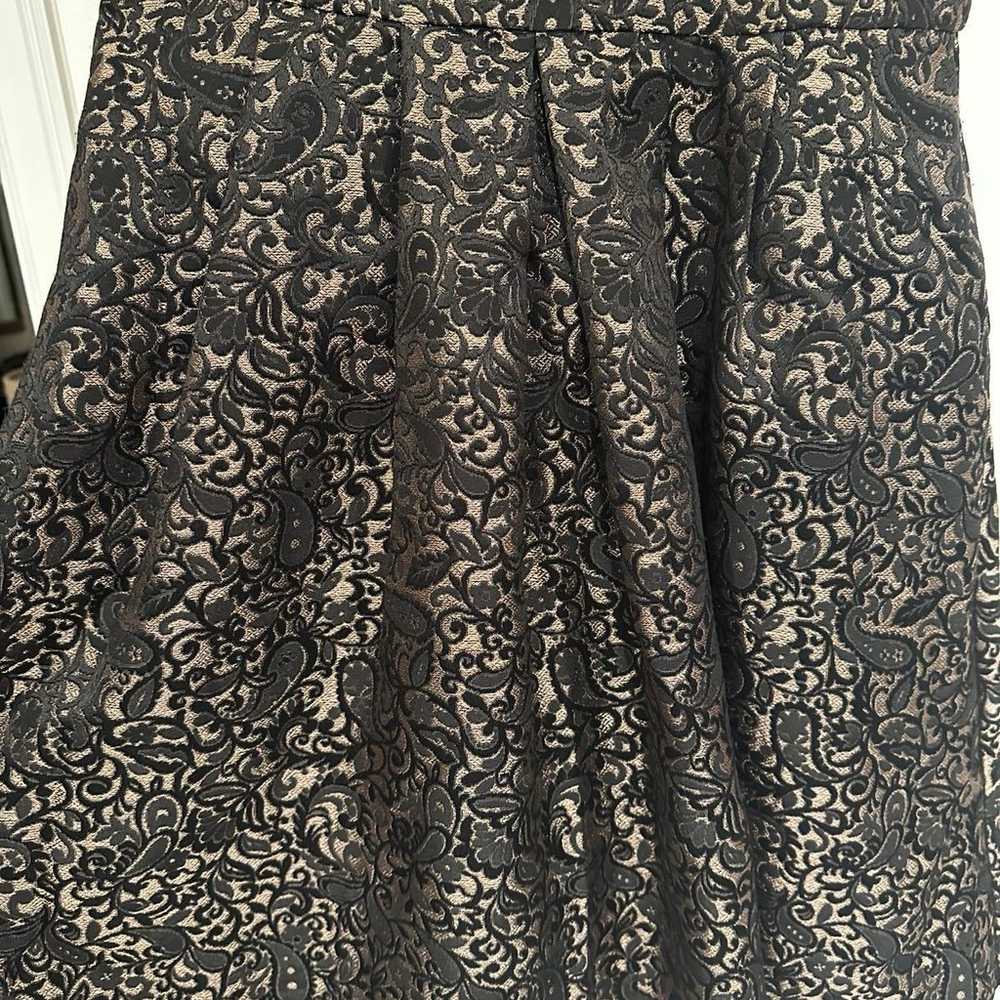 Tahari Ladies’s size 6 Holiday Dress - image 4