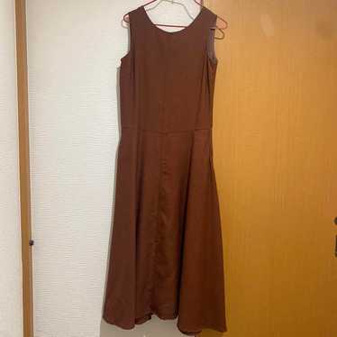 Brown Sleeveless Long Dress